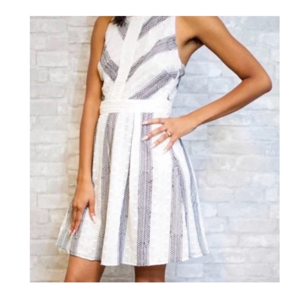 🏷️ adelyn rae white polka dot dress with black embroidery & criss cross back - Picture 4 of 13